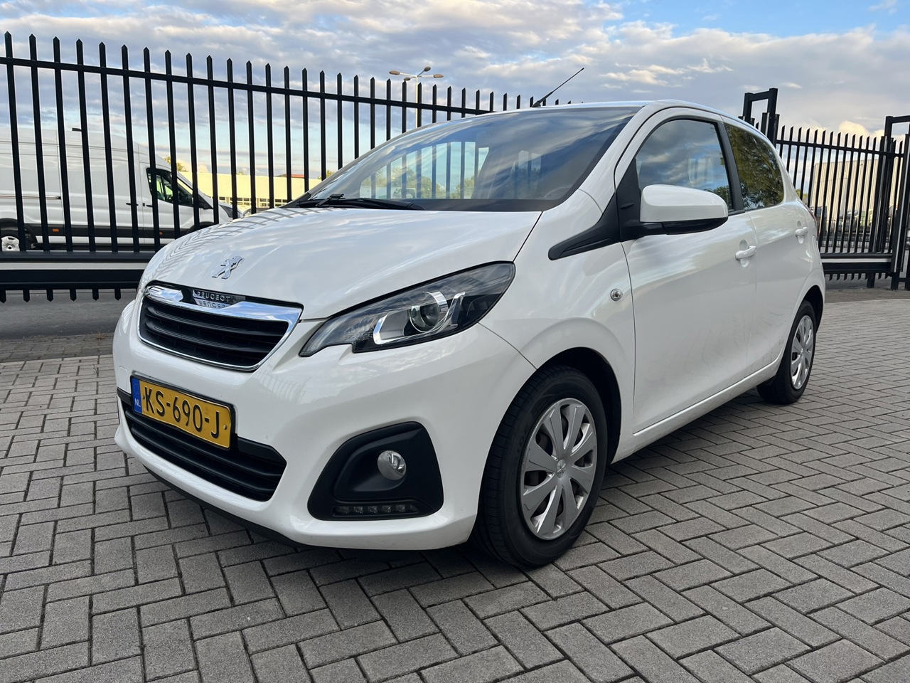Peugeot 108 1.0 e-VTi Active foto 6
