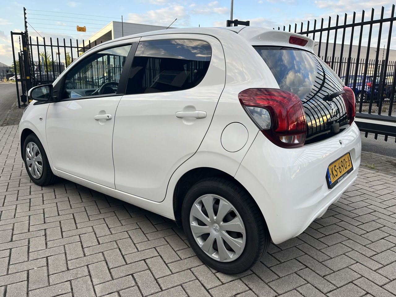 Peugeot 108 1.0 e-VTi Active foto 9