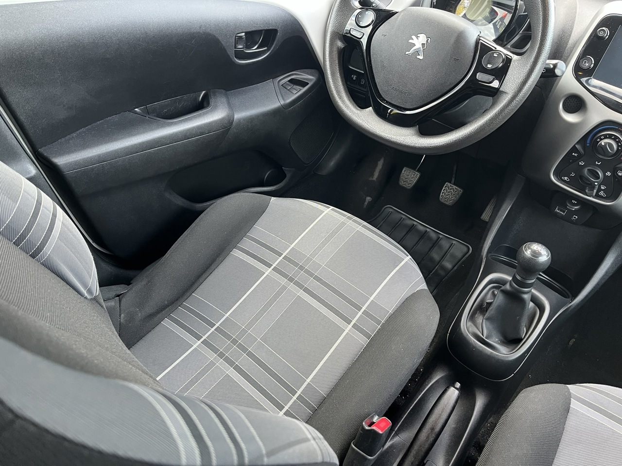 Peugeot 108 1.0 e-VTi Active foto 16