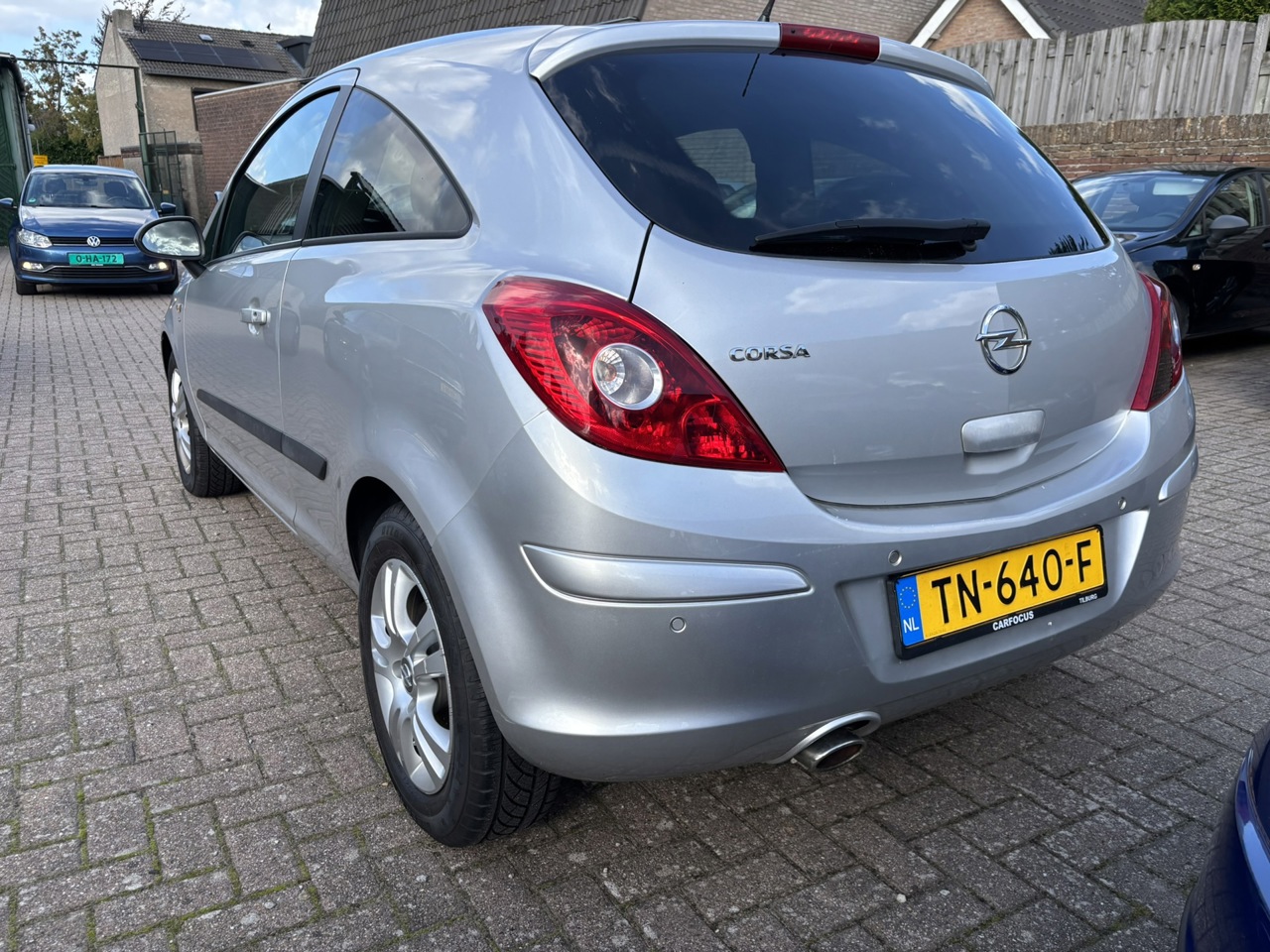 Opel Corsa 1.4-16V Vol opties / Rijd perfect APK nieuw foto 16