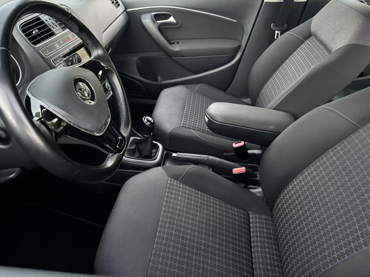 Volkswagen Polo 1.0 75PK Comfortline Topstaat APK 09-2028 foto 11