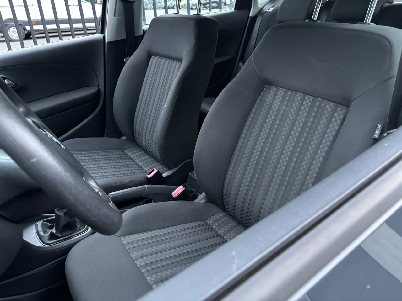 Volkswagen Polo 1.0 44KW 60PK Trendline 2017 APK nieuw foto 17